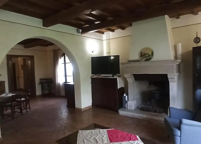 Вилла Pacifici, Con Piscina Privata