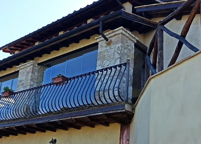 Вилла Pacifici, Con Piscina Privata